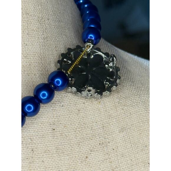 Handmade Blue Beaded Choker with Floral Crystal Accents - Picture 7 of 10